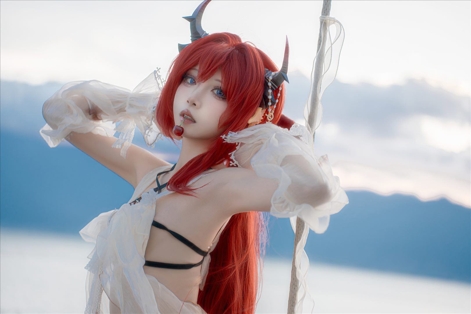 清纯媚骨天成@纸悦Etsu_ko 明日方舟 史尔特尔泳装[35P-395M]