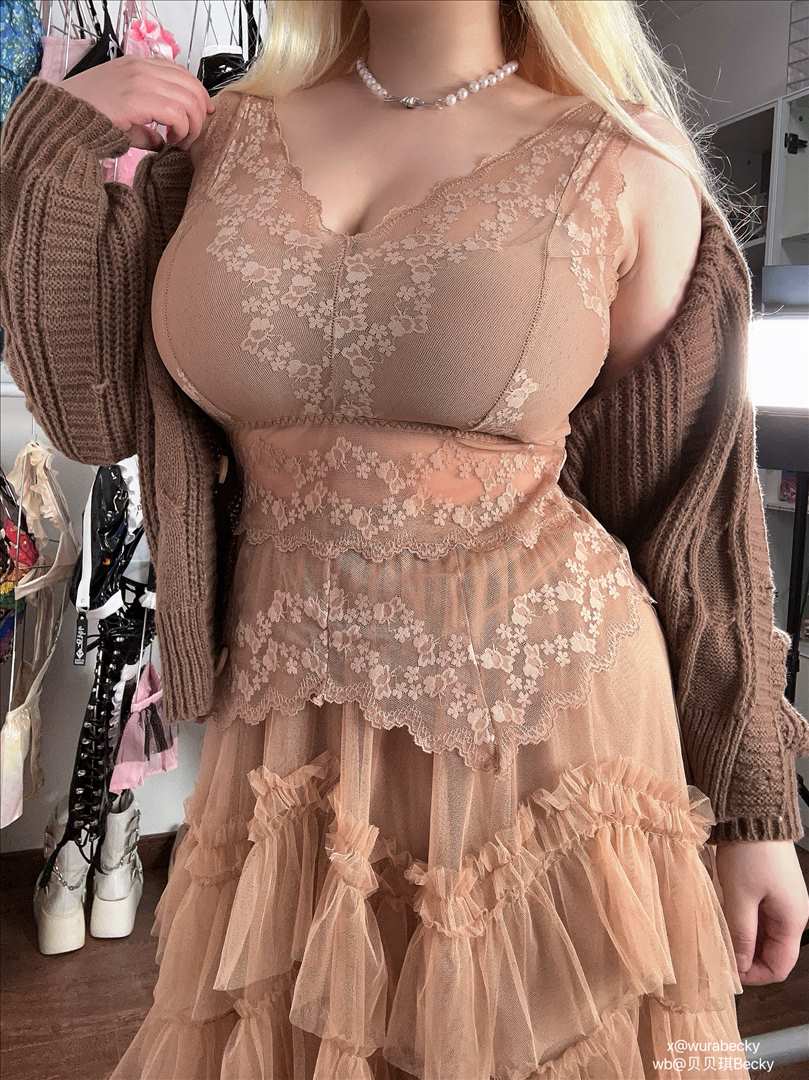 丰姿媚惑@贝贝琪Becky 桃子水袋[30P-69.5M]