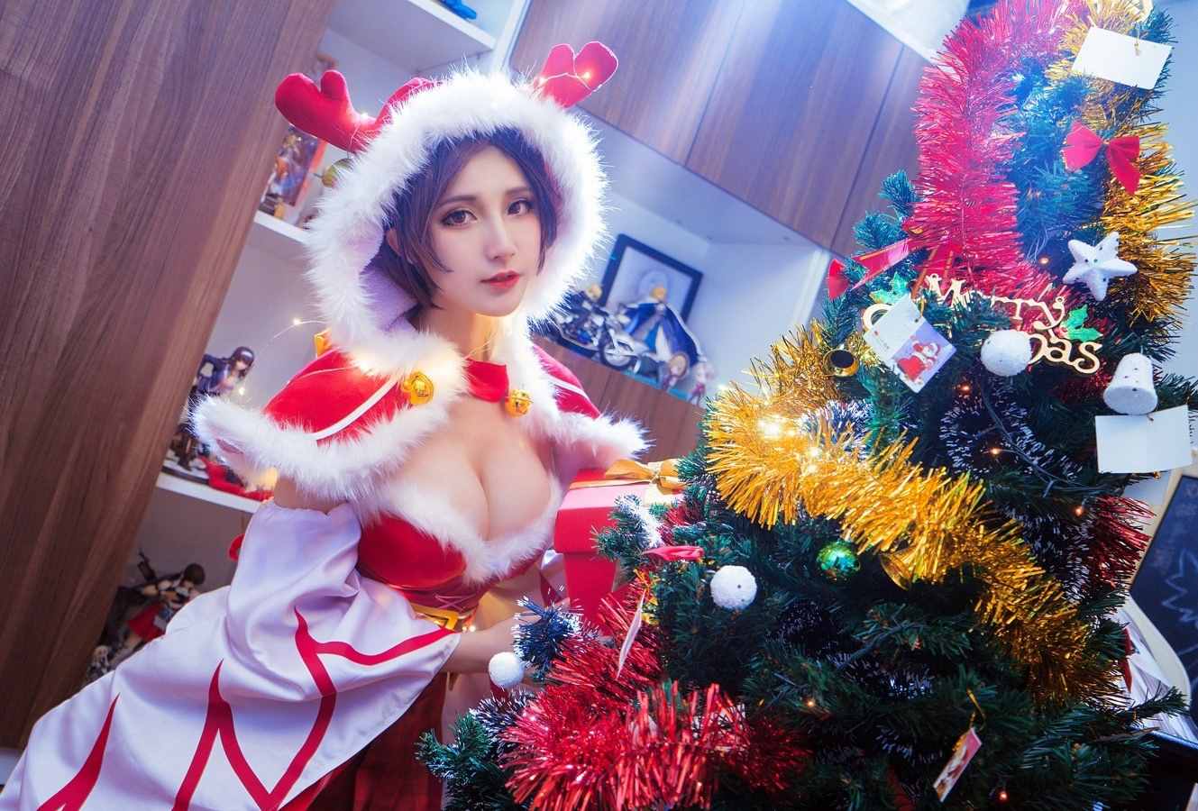 媚骨天成摄魂@在下萝莉控ii 圣诞恋歌 [5P+4M]