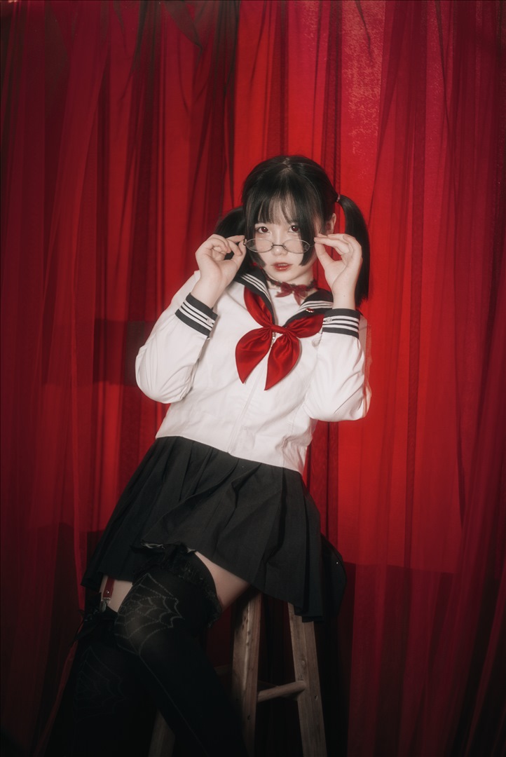 肉欲微甜软媚@阿半今天很开心 小恶魔[38P-181.9M]