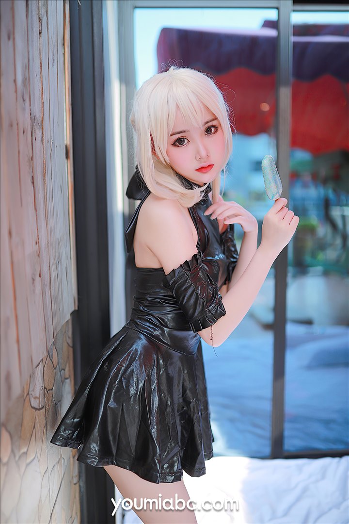 风情万种斩女@您的蛋蛋 湿身黑呆 [40P-845MB]