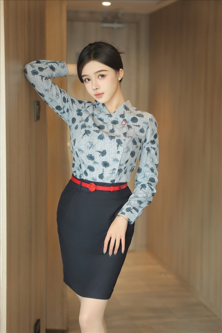 温婉知性有料@袁圆 内购无水印 空姐 [74P-343MB]