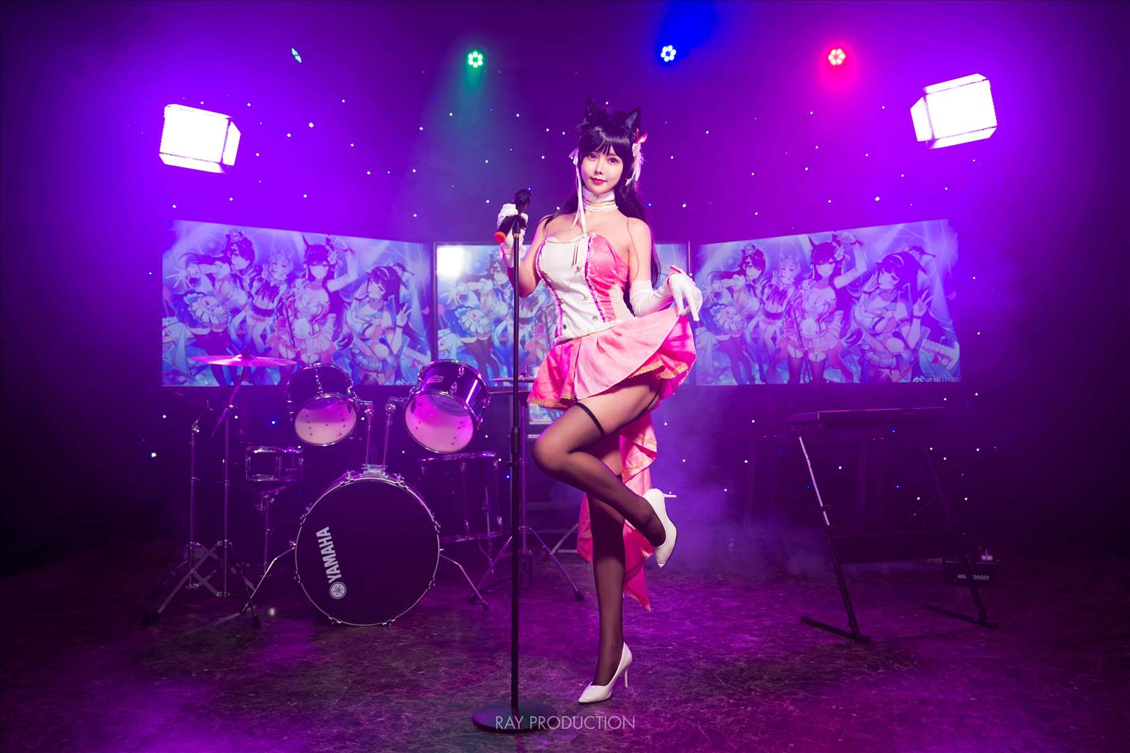 梦中情鲶@亚马逊鲶鱼 爱宕打歌服[13P+2V-42.3M]