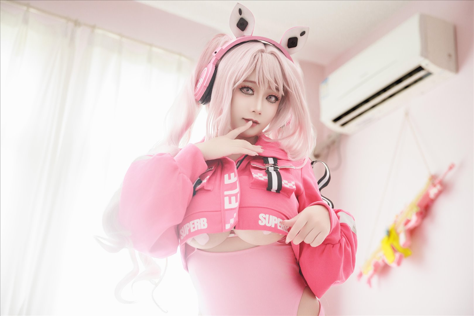 阿雪雪 爱丽丝泳装 [94P1V-1.35GB]