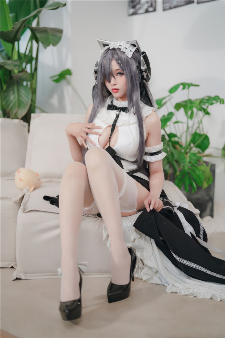 轩萧学姐 碧蓝航线 奥古斯特女仆[67P-1V-256.9M]