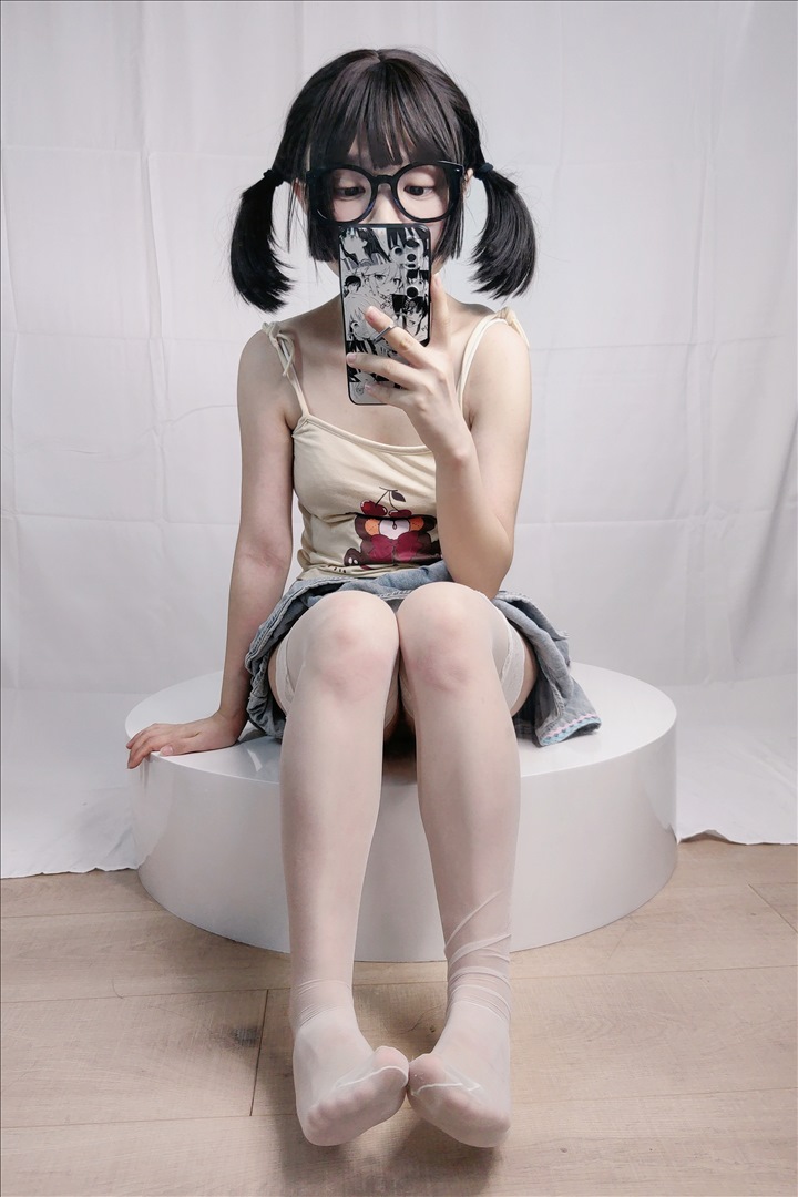 神沢永莉 绫蛋糕裙吊带袜汐[22P-60.2M]
