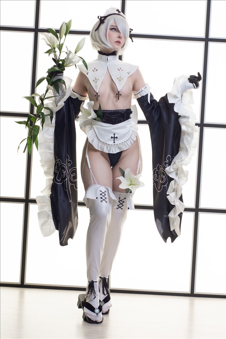 Candy Ball Maid 2B[24P-62.9M]