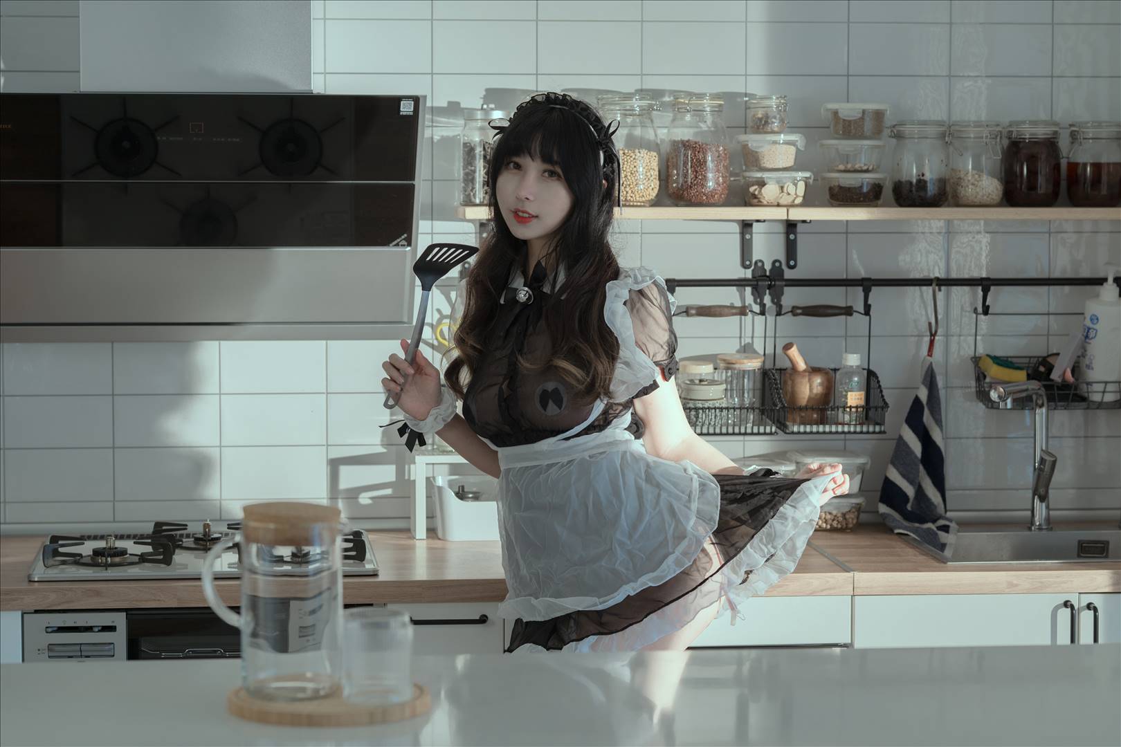 云溪溪 奶桃 女仆 [40P8V-565MB]